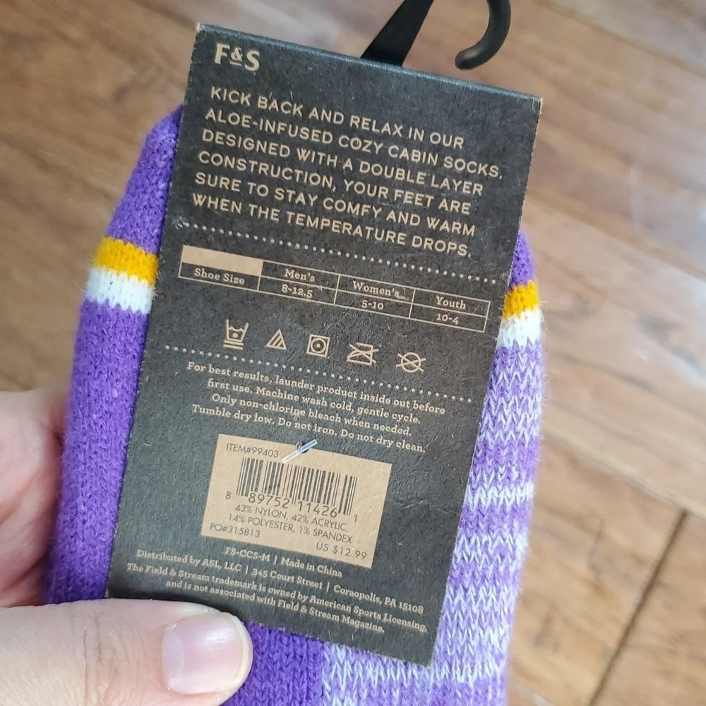 Field & Stream Purple Cozy Cabin Socks